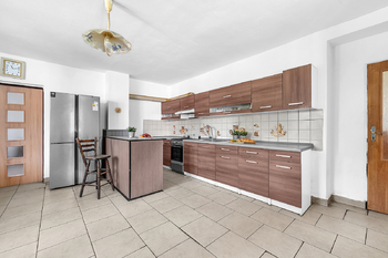 Prodej domu 217 m², Odřepsy