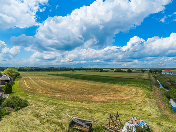 Prodej pozemku 11345 m², Volárna