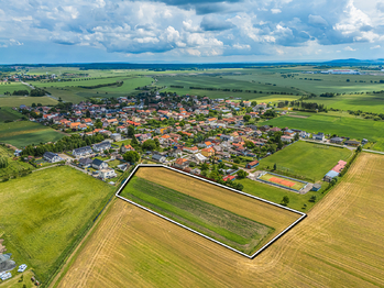 Prodej pozemku 11345 m², Volárna