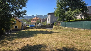 Prodej pozemku 1293 m², Děčín