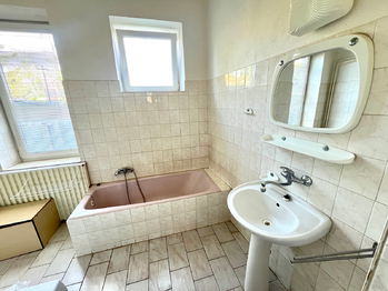 Prodej bytu 3+1 v osobním vlastnictví 93 m², Pohořelice