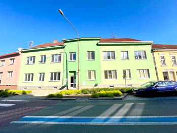Prodej bytu 3+1 v osobním vlastnictví 93 m², Pohořelice