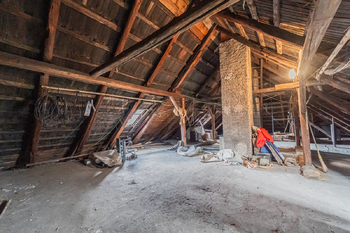 Podkroví - Prodej nájemního domu 357 m², Kutná Hora
