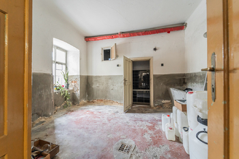 Prádelna - Prodej nájemního domu 357 m², Kutná Hora