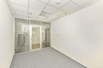 Pronájem kancelářských prostor 83 m², Plzeň