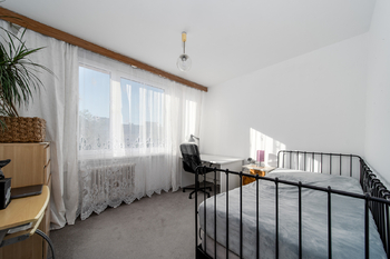 Prodej bytu 3+1 v osobním vlastnictví 52 m², Praha 9 - Střížkov