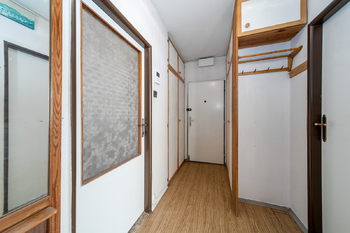Prodej bytu 3+1 v osobním vlastnictví 52 m², Praha 9 - Střížkov