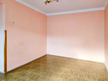 Pokoj 2.NP - Prodej domu 278 m², Prostějovičky