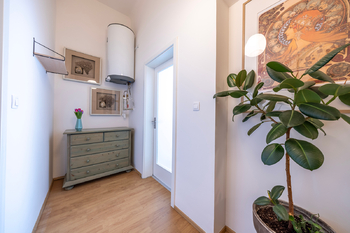 Předsíň - Pronájem bytu 3+kk v osobním vlastnictví 80 m², Praha 8 - Libeň