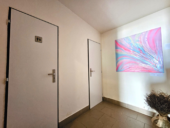 Pronájem obchodních prostor 96 m², Jílové u Prahy