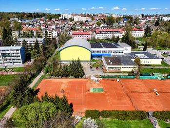 součást sportovních areálů ... - Prodej pozemku 2518 m², Havlíčkův Brod