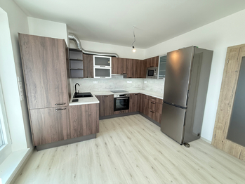 Kuchyňský kout - Pronájem bytu 4+kk v osobním vlastnictví 96 m², Praha 9 - Kbely