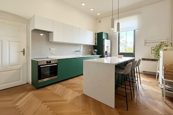 Prodej bytu 3+1 v osobním vlastnictví 140 m², Benátky nad Jizerou