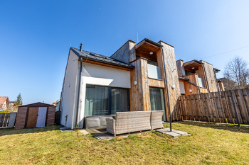Prodej domu 135 m², Drahelčice