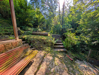 Prodej pozemku 1880 m², Nižbor