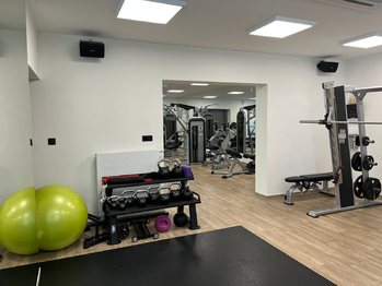 fitness sál 2 - Pronájem obchodních prostor 206 m², Zubří
