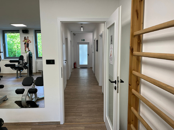 Pronájem obchodních prostor 206 m², Zubří