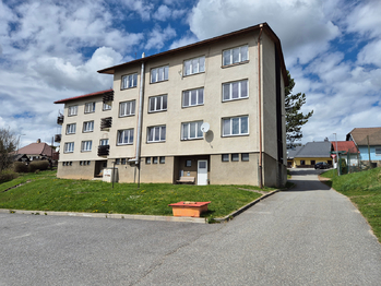 Prodej bytu 3+1 v družstevním vlastnictví 68 m², Strunkovice nad Blanicí
