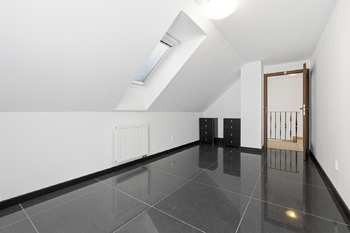 Prodej domu 210 m², Jenišov