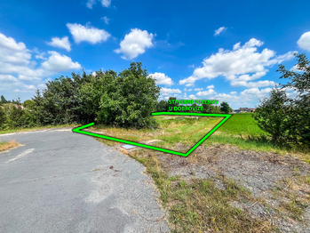 Prodej pozemku 14648 m², Hostouň