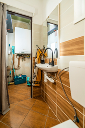 WC+technická místnost - Prodej domu 233 m², Dobroměřice