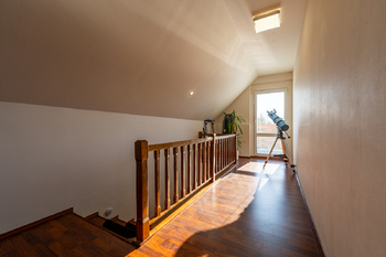 schodiště - Prodej domu 233 m², Dobroměřice