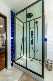 Koupelna - Prodej domu 233 m², Dobroměřice