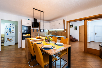 Kuchyně - Prodej domu 233 m², Dobroměřice