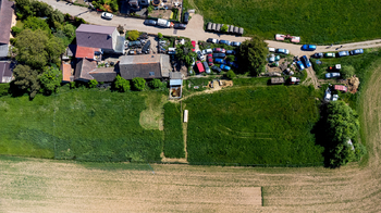 Prodej pozemku 4906 m², Chyňava