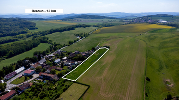 Prodej pozemku 4906 m², Chyňava