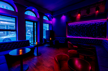 Pronájem obchodních prostor 181 m², Praha 1 - Nové Město