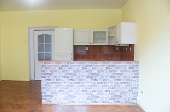 Byt 5 kuchyně - Prodej nájemního domu 549 m², Úpice