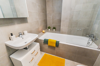 Prodej bytu 2+kk v osobním vlastnictví 51 m², Praha 8 - Karlín