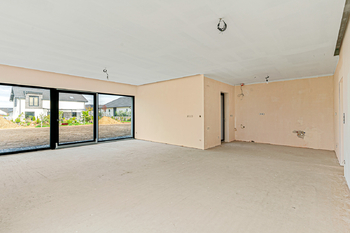 obývací pokoj - Prodej domu 285 m², Křenice