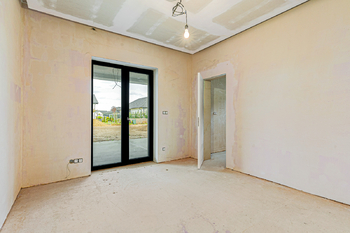pokoj - Prodej domu 285 m², Křenice