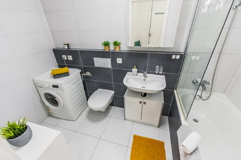 Prodej bytu 2+kk v osobním vlastnictví 50 m², Praha 9 - Libeň