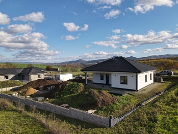 Prodej domu 94 m², Kladruby