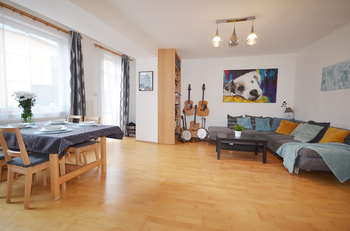 Prodej domu 200 m², Slaný