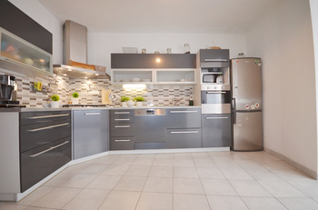 Prodej domu 200 m², Slaný