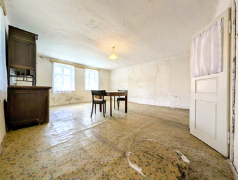 připraveno k rekonstrukci ... - Prodej domu 110 m², Střítež