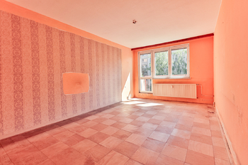 +420 739 604 767 I www.vaclavadamcik.cz I vaclav.adamcik@re-max.cz - Prodej bytu 3+1 v družstevním vlastnictví 81 m², Orlová