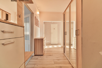 +420 739 604 767 I www.vaclavadamcik.cz I vaclav.adamcik@re-max.cz - Pronájem bytu 3+1 v osobním vlastnictví 64 m², Ostrava