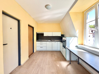 Prodej bytu 2+1 v osobním vlastnictví 73 m², Dalovice