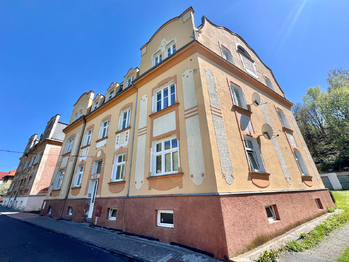 Prodej bytu 2+1 v osobním vlastnictví 73 m², Dalovice