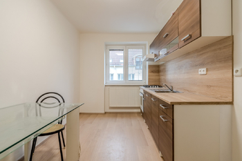 Prodej bytu 3+1 v osobním vlastnictví 79 m², Praha 9 - Letňany