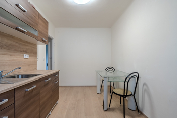 Prodej bytu 3+1 v osobním vlastnictví 79 m², Praha 9 - Letňany