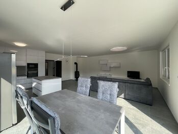 Pronájem domu 161 m², Úvaly
