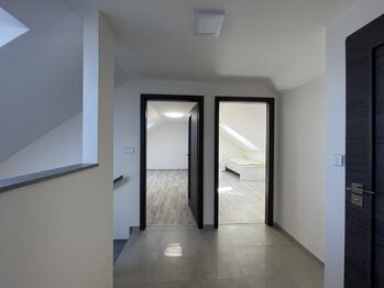 Pronájem domu 161 m², Úvaly