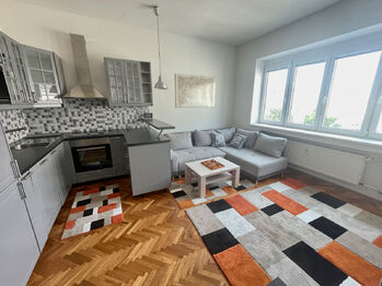 Pronájem bytu 2+kk v osobním vlastnictví 51 m², Praha 4 - Nusle