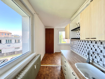 Prodej bytu 2+1 v osobním vlastnictví 61 m², Chomutov